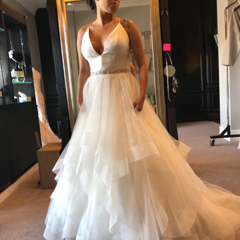 Wedding Dress - Picture 2 of 4